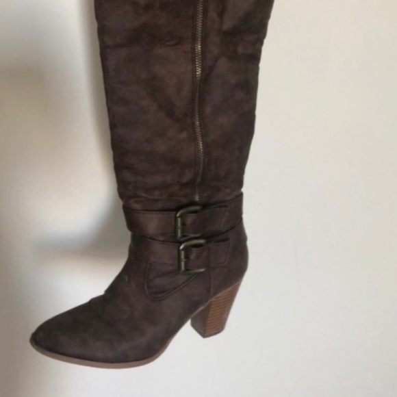 JustFab boots - Size 6 - Picture 1 of 3